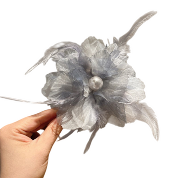 Elegant Feather Floral Hair Accessory