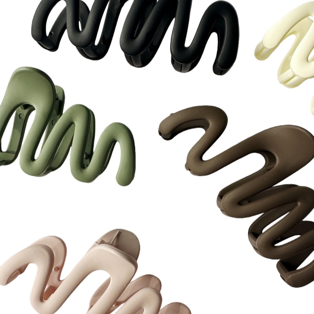 Trendy Matte Curve Hair Claw Clip