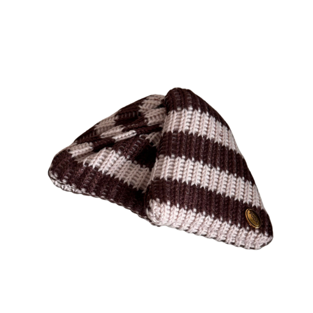 Elegant Knit Bow Hair Claw with Gold Detail