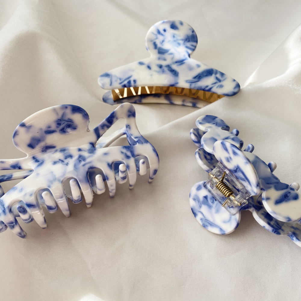 Artistic Blue Porcelain Print Claw Clip