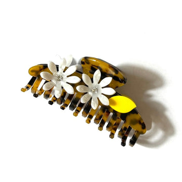 Soft Daisy Hair Claw