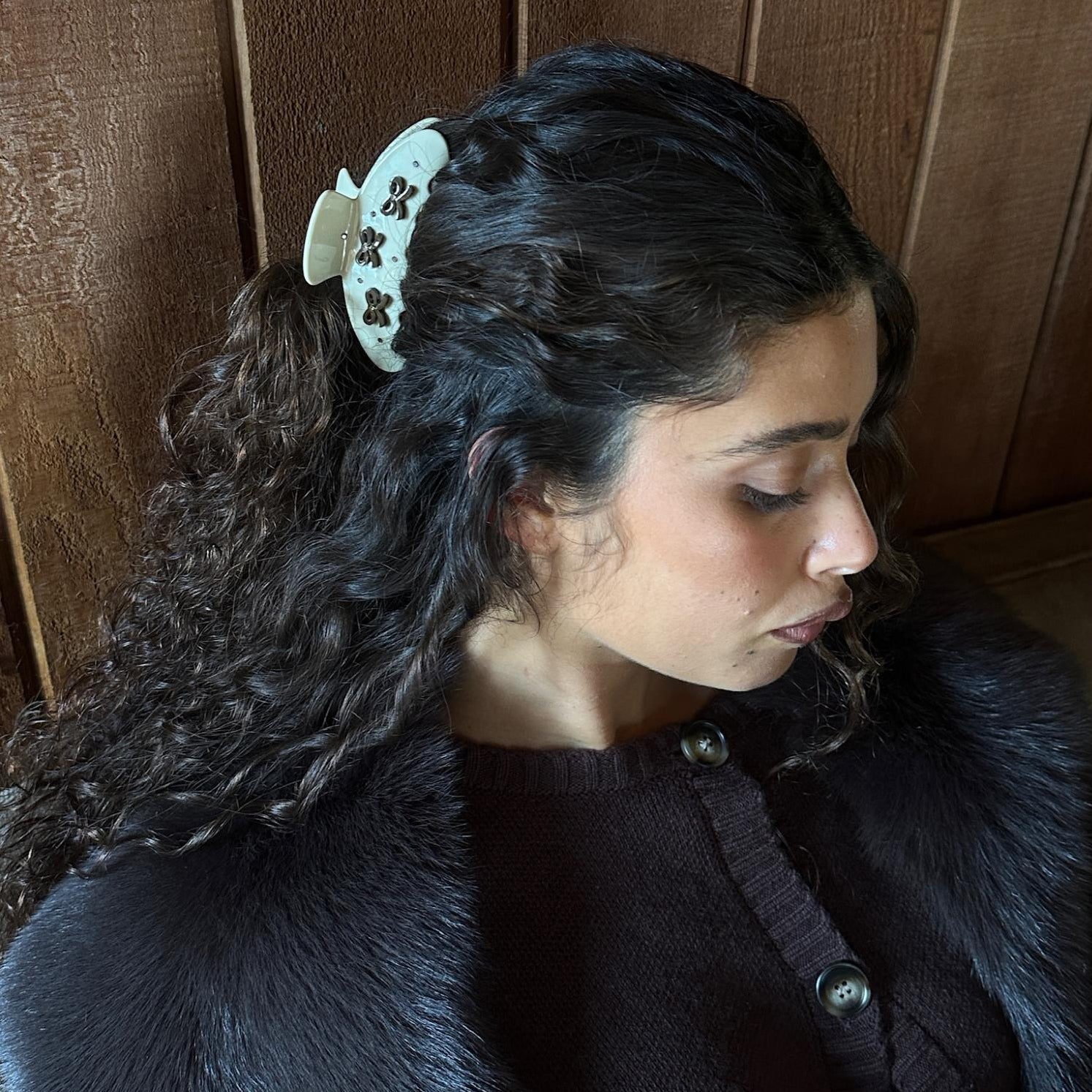 Model wearing Big Effing Clip in S’more Love in hair.